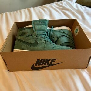 Nike Women’s Jordan 1 Zoom Air Craft Noble Green